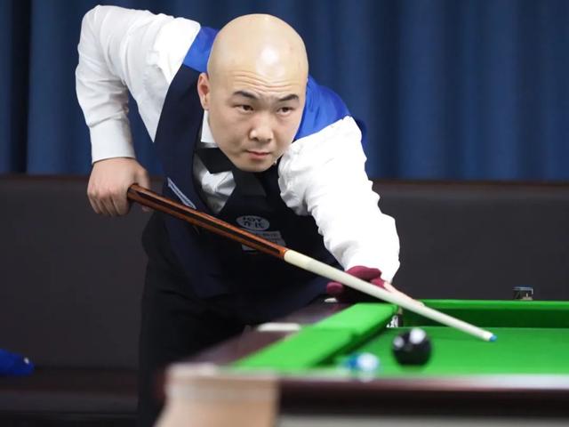 他们在中场 他们在中场