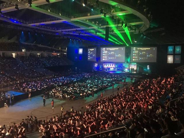 这样的事件 这样的事件