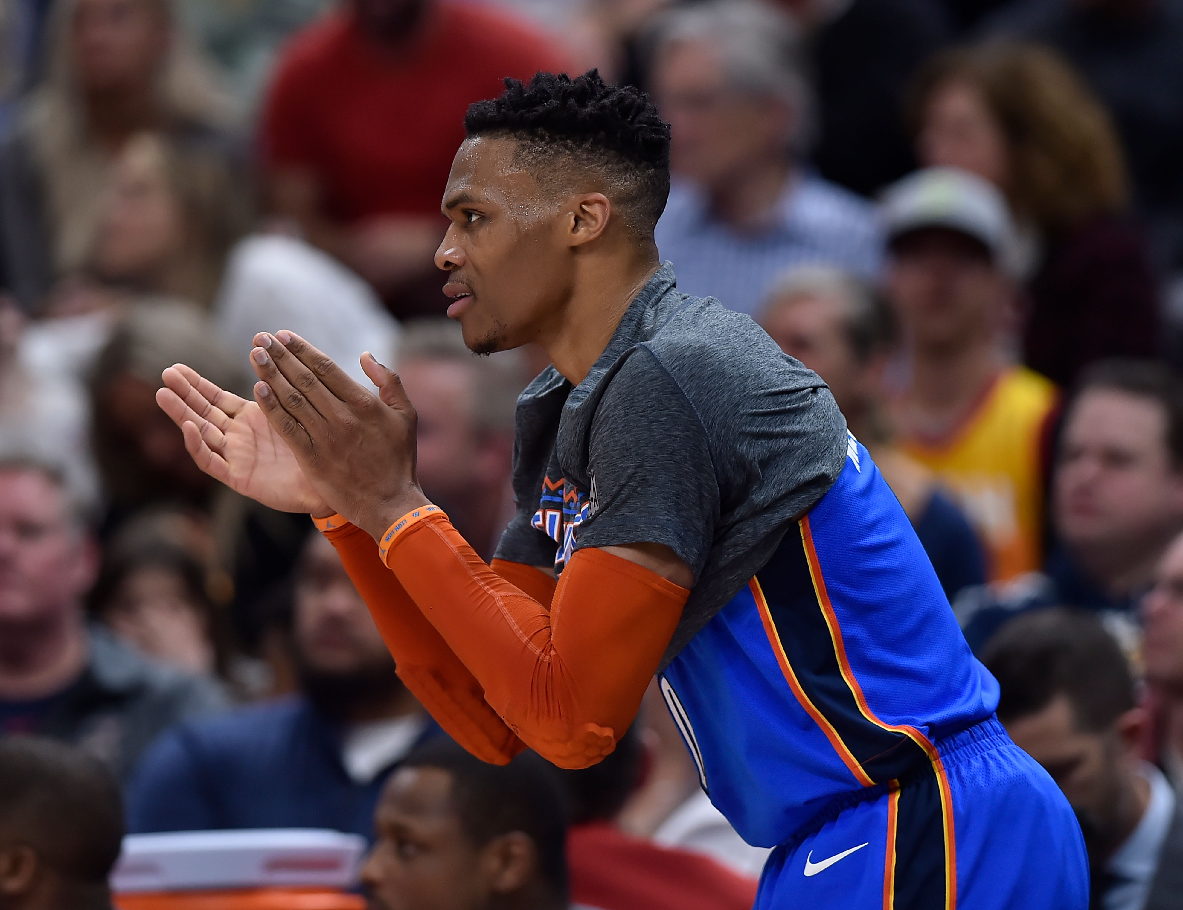 我们做任何 我们做任何