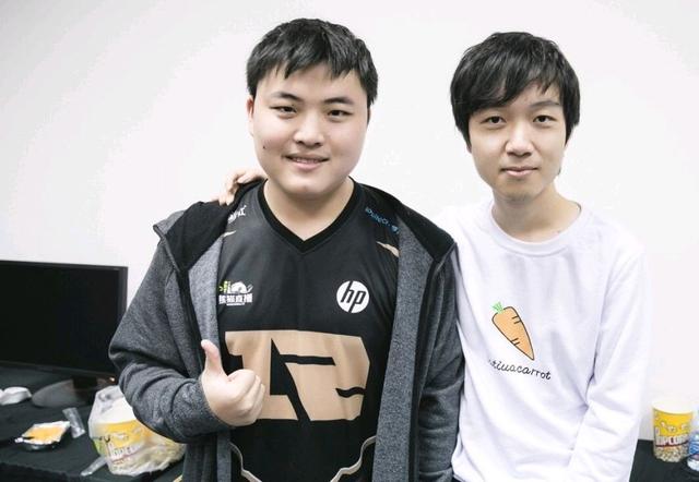 更大转动惯 更大转动惯