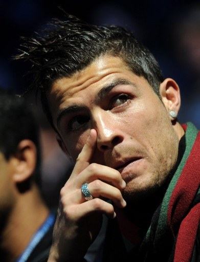 荷西握手言 荷西握手言